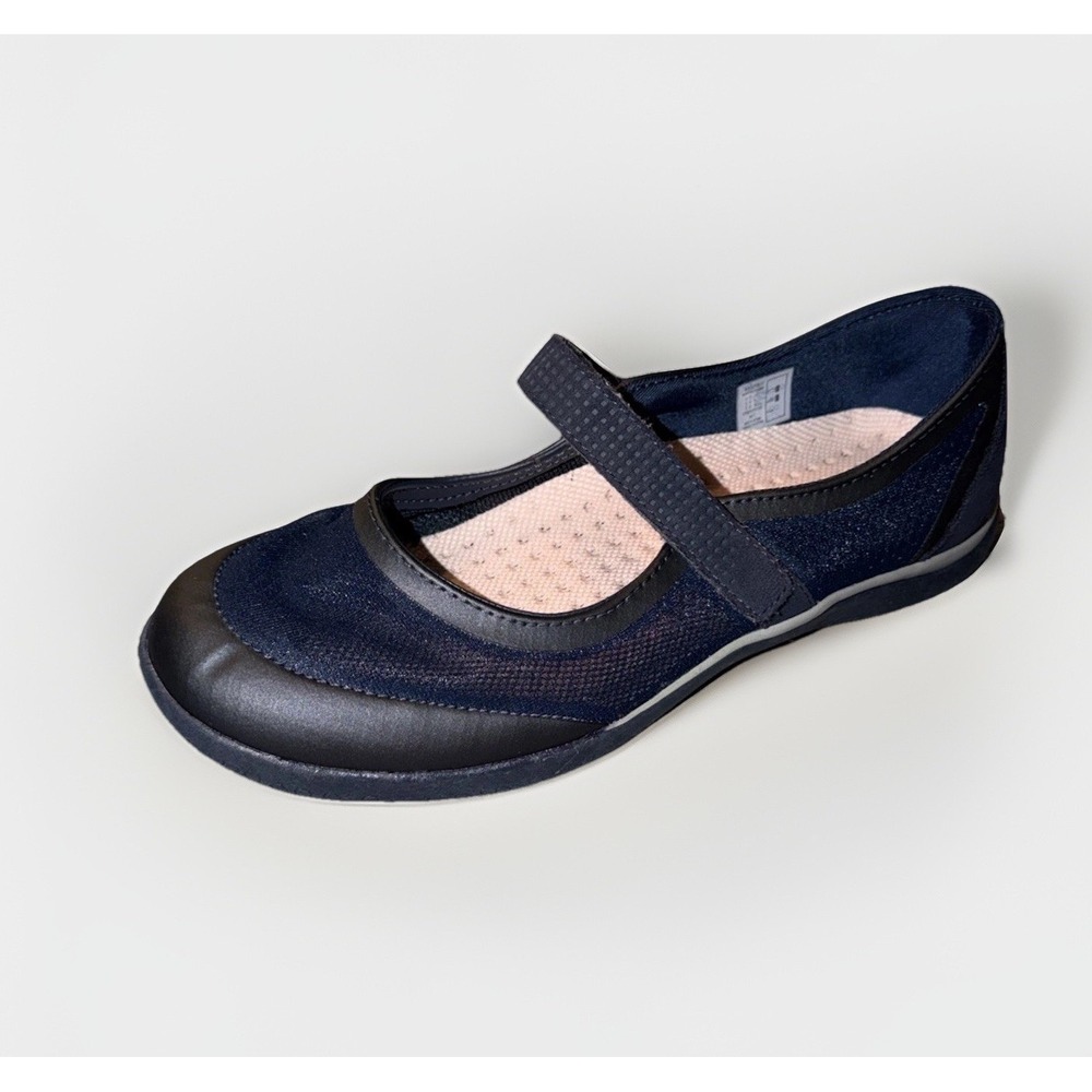 Land's End Women's Size 8 D Radiant Navy Cross Strap Water Sandals